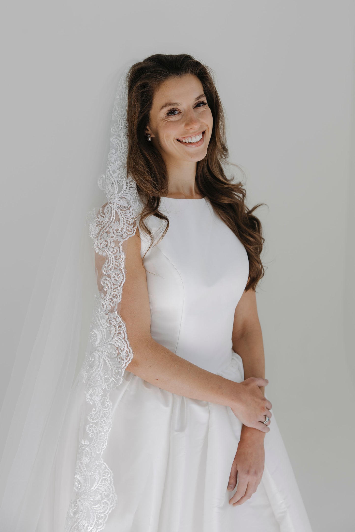 Chloe Veil